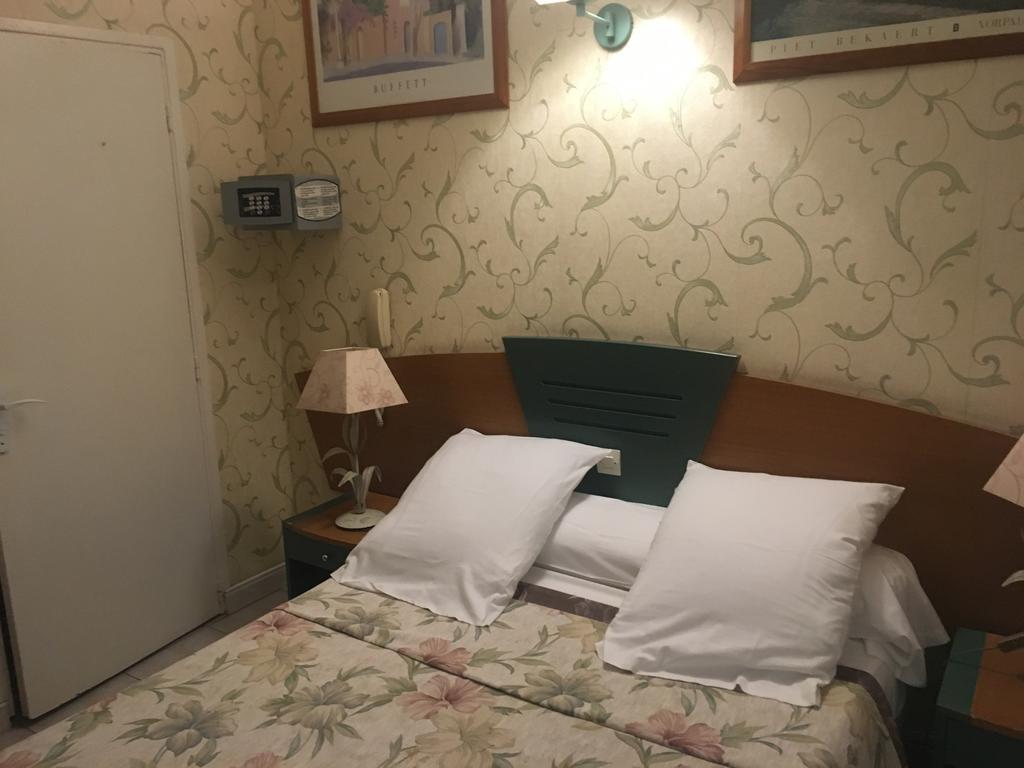 Hotel Relax Марсель Екстер'єр фото