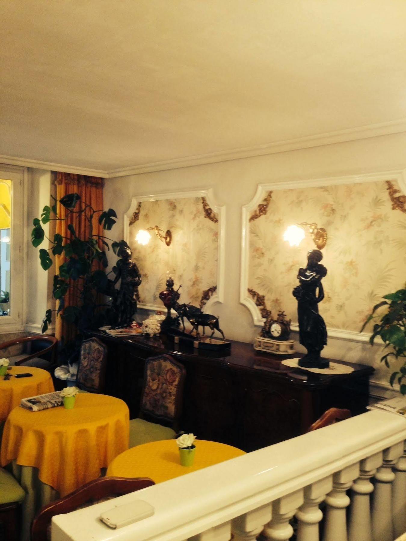 Hotel Relax Марсель Екстер'єр фото
